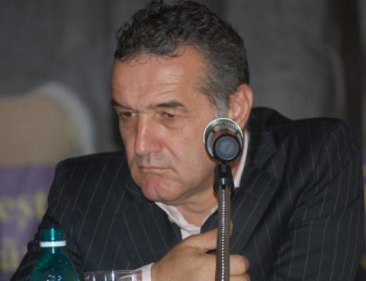Becali: Dacă mi se propune să candidez la parlamentare aş face-o cu un partid de dreapta